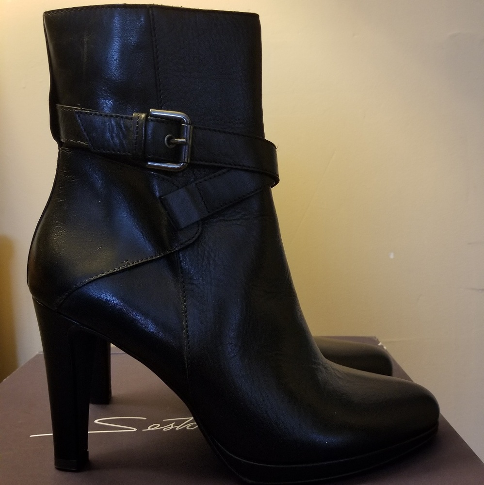 Sesto Meucci black heels boots